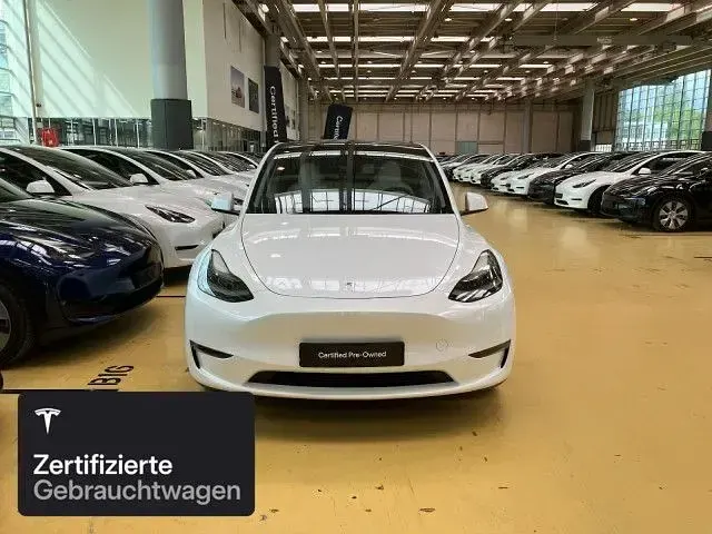 Usata Tesla Model Y Long Range AWD 258 kW (351 CV) 2023 Bianco SUV