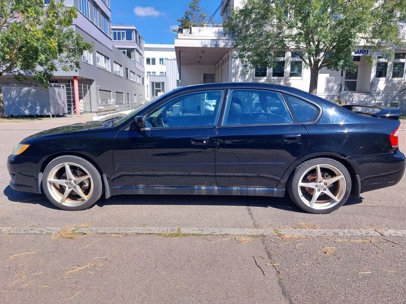 Gebraucht Subaru Legacy 173 PS (127 kW) 2009 Schwarz Limousine
