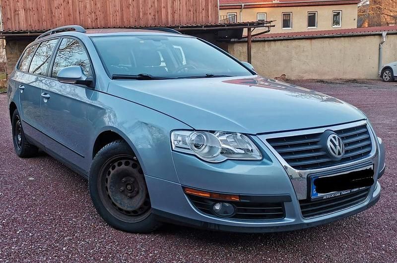 Gebraucht VW Passat Trendline 140 PS (102 kW) 2007 Blau Kombi
