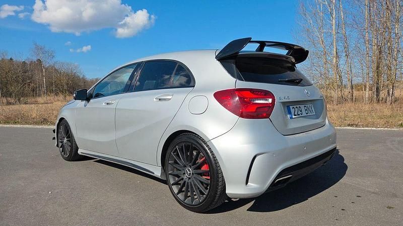 Gebraucht Mercedes A45 AMG AMG 360 PS (264 kW) 2015 Silber Limousine