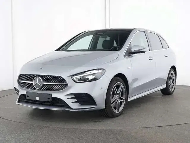 Gebraucht Mercedes B250e AMG Line Premium Plus 218 PS (160 kW) 2025 Silber Kleinwagen