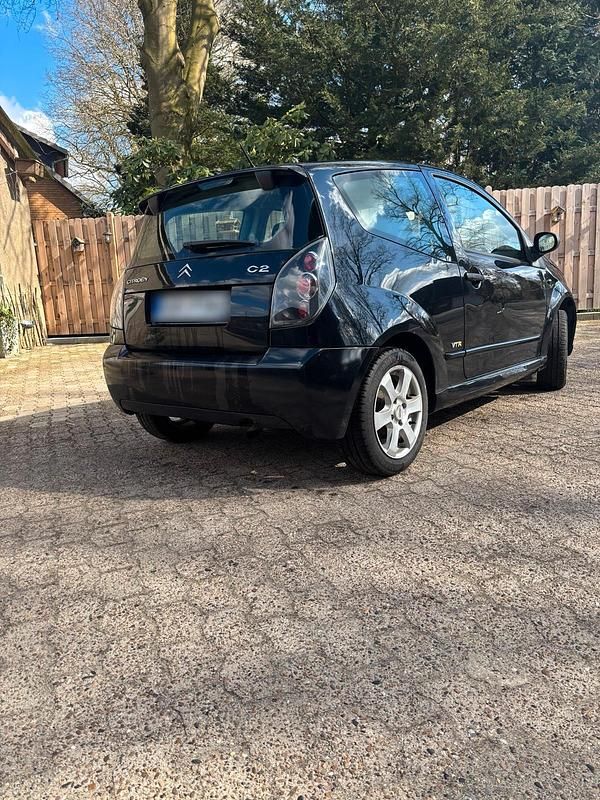 Gebraucht Citroën C2 VTR Sport 73 PS (53 kW) 2004 Schwarz Kleinwagen