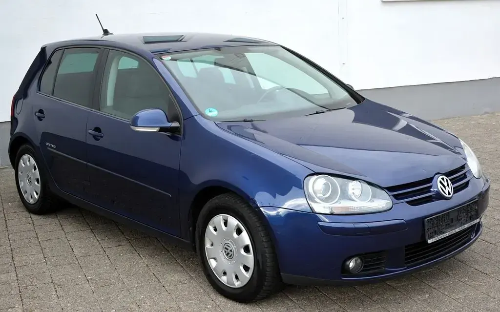 Gebraucht VW Golf VI United 105 PS (77 kW) 2008 Blau Kleinwagen