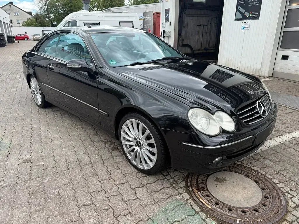 Gebraucht Mercedes CLK200 163 PS (119 kW) 2004 Schwarz Coupé