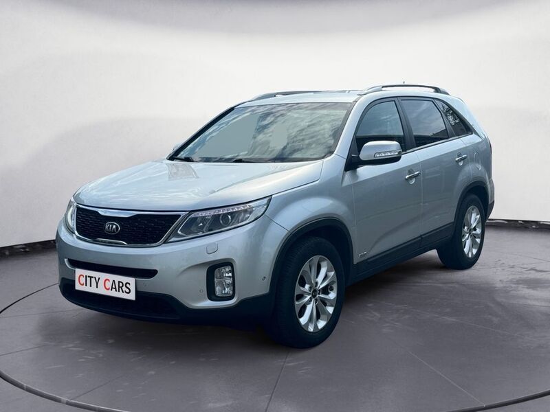 Silber Gebraucht 2013 Kia Sorento Spirit SUV | 12.990 € (Fairer Preis) - Bild 1/4