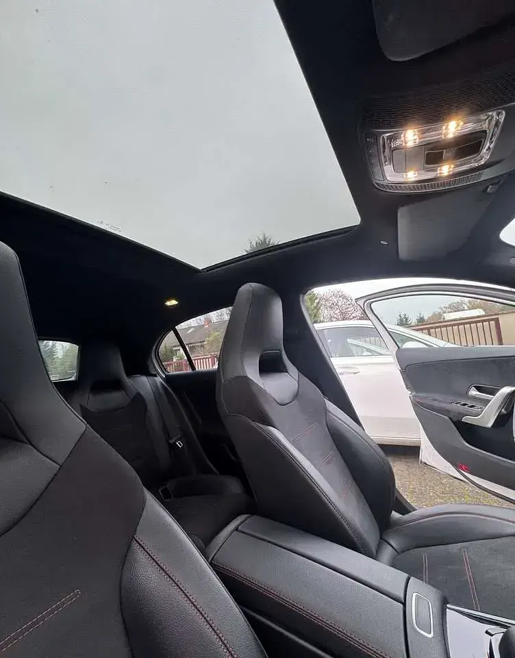 Gebraucht Mercedes A200 AMG line 163 PS (119 kW) 2022 Weiß Limousine