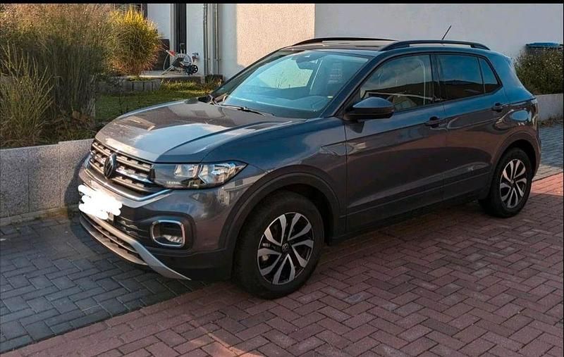 Gebraucht VW T-Cross Active 95 PS (69 kW) 2022 SUV