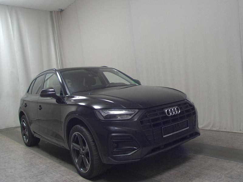 Second-hand Audi Q5 Advanced 204 CP (150 kW) 2022 Negru SUV