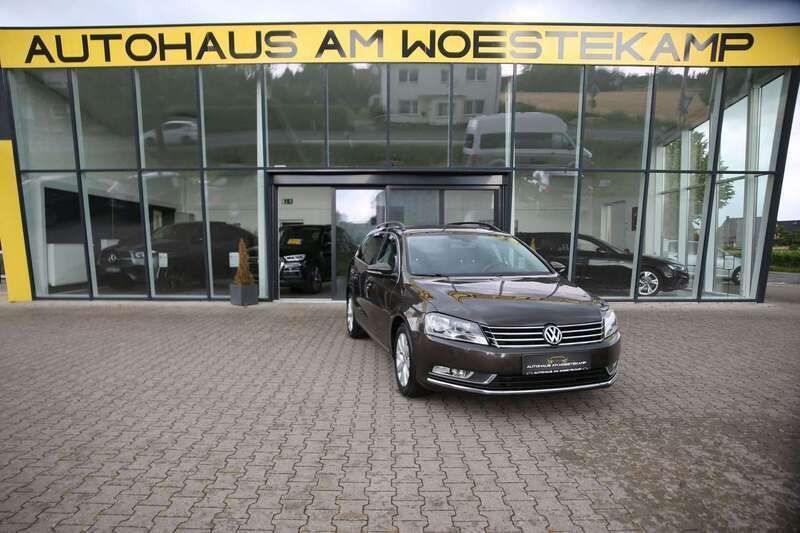 Black oak brown metallic Gebraucht 2014 VW Passat Comfortline Kombi | 8.490 € (Fairer Preis) - Bild 1/4