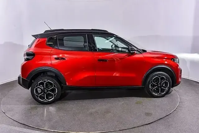 Gebraucht Citroën C3 Start 101 PS (74 kW) 2025 Rot SUV