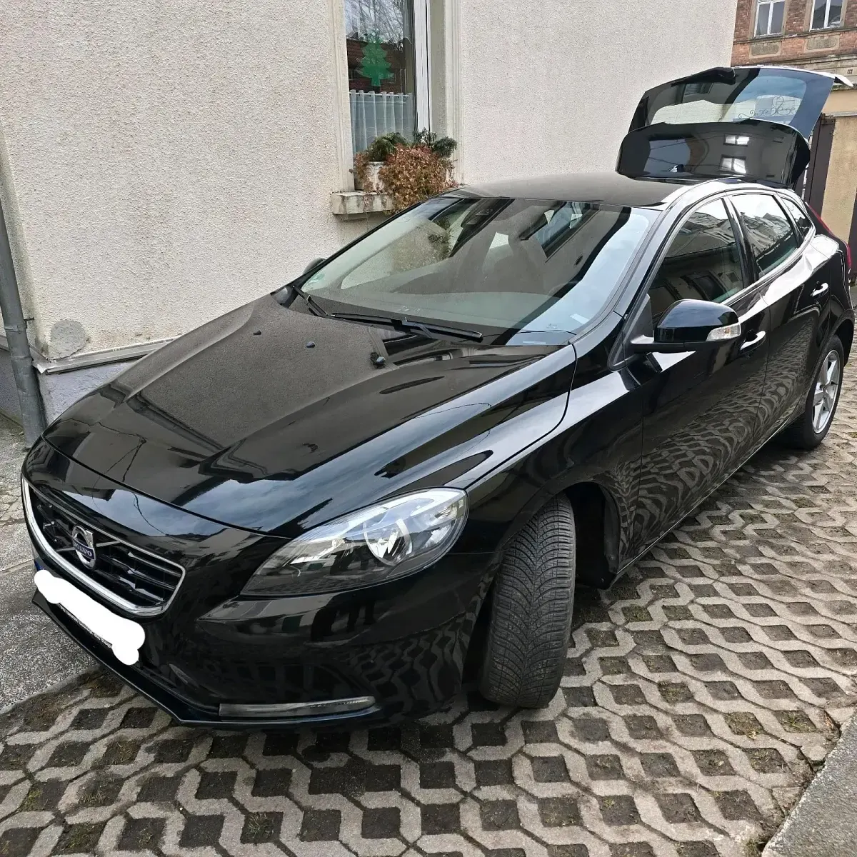 Gebraucht Volvo V40 150 PS (110 kW) 2015 Schwarz Limousine