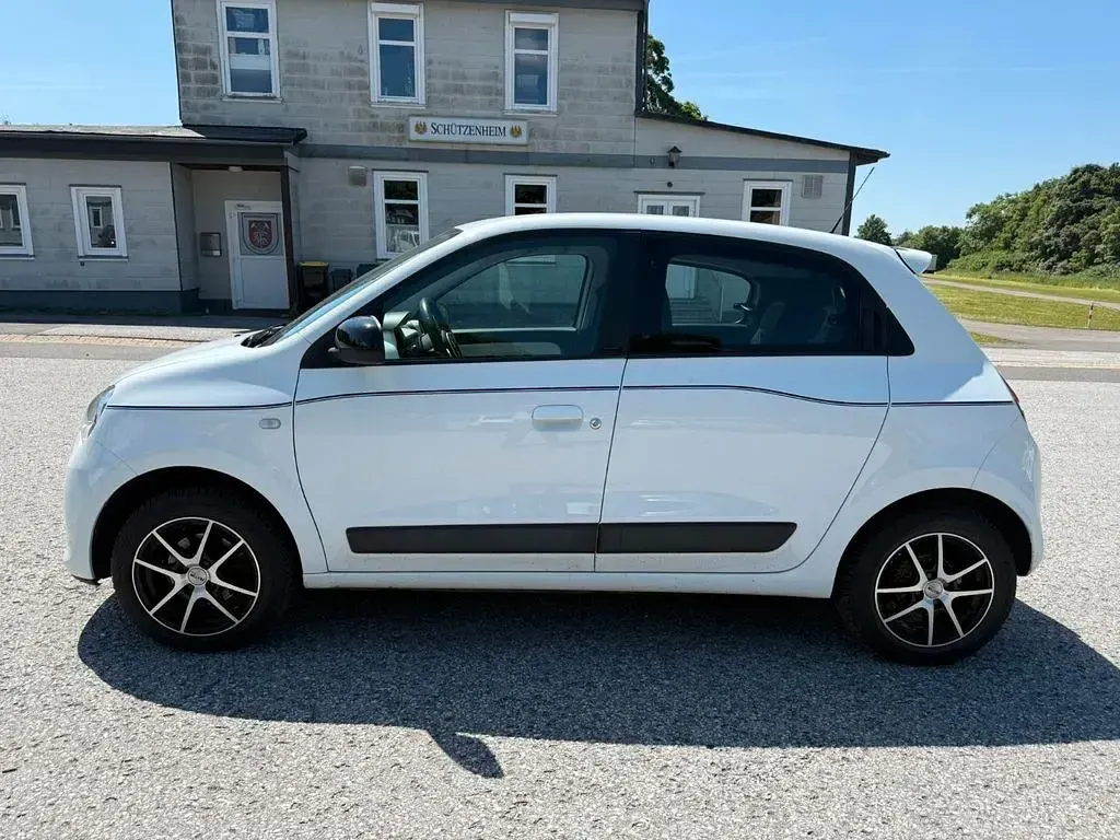 Gebraucht Renault Twingo LIMITED 69 PS (50 kW) 2017 Weiß Kleinwagen