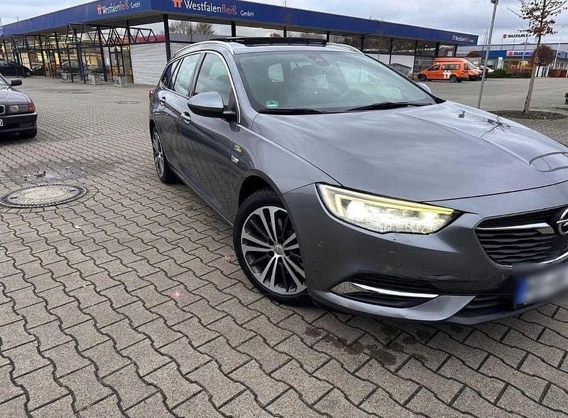 Gebraucht Opel Insignia Business 170 PS (125 kW) 2018 Grau Limousine