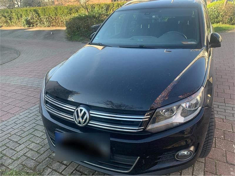 Gebraucht VW Tiguan 125 PS (91 kW) 2016 Schwarz SUV
