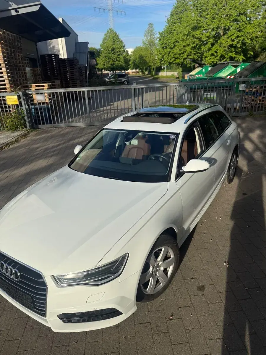 Second-hand Audi A6 Ambiente 190 CP (139 kW) 2017 Alb Break