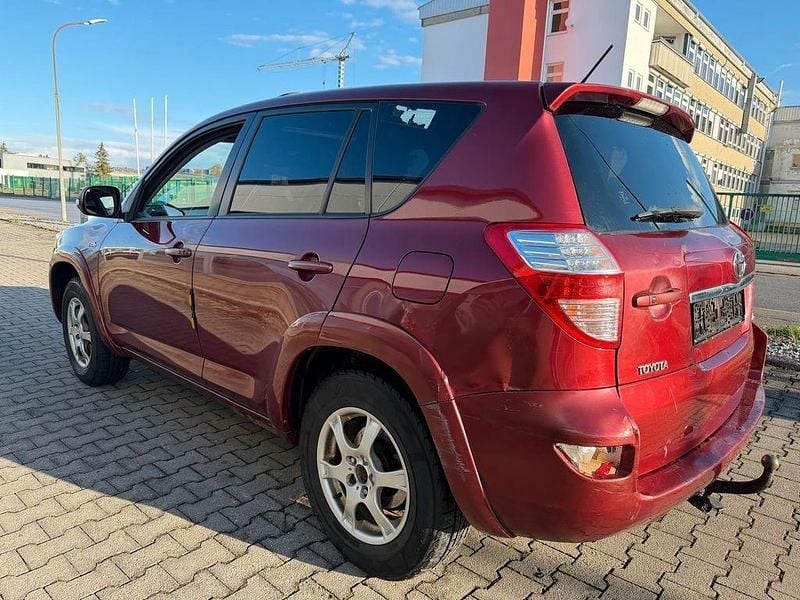 Gebraucht Toyota RAV4 Executive 150 PS (110 kW) 2010 Rot SUV