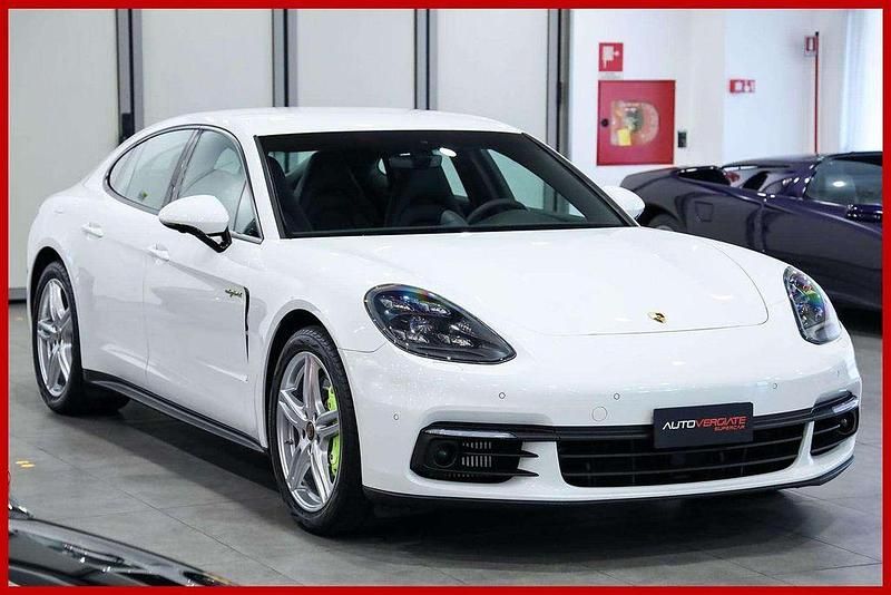 Gebraucht Porsche Panamera 462 PS (339 kW) 2019 Weiß Limousine