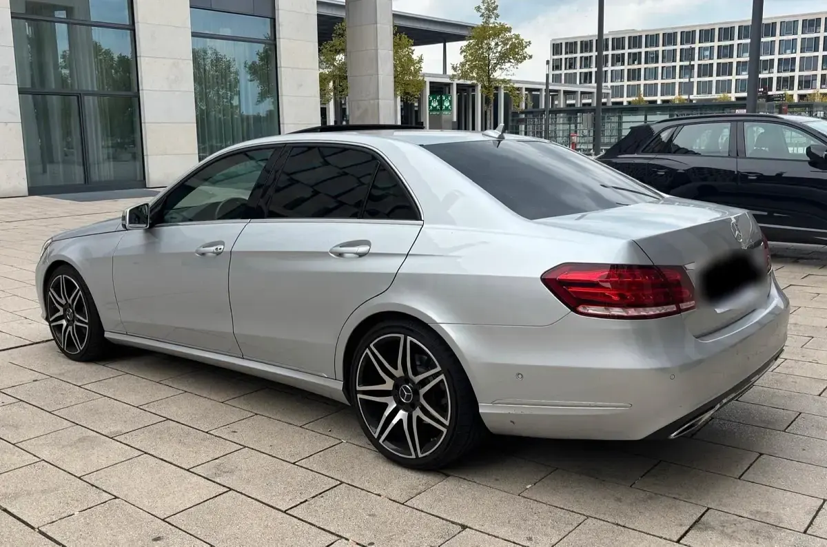 Gebraucht Mercedes E350 306 PS (225 kW) 2014 Silber Limousine