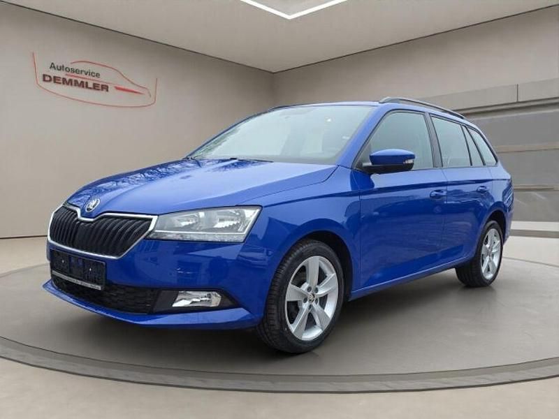 Blau Gebraucht 2020 Skoda Fabia Cool Plus Kombi | 12.900 € (Guter Preis) - Bild 1/4