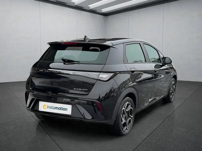 Nowe BYD Dolphin Comfort 150 kW (204 KM) 2025 Czarny Hatchback