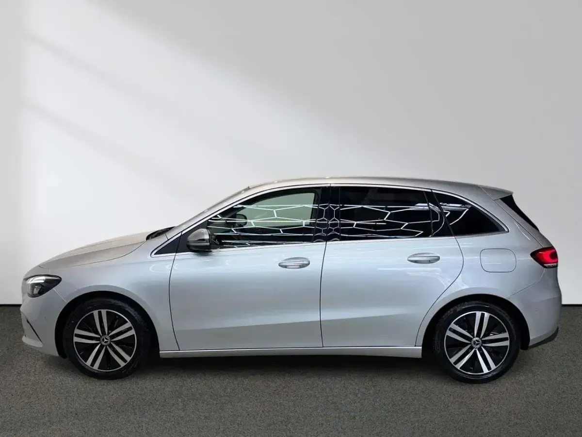 Gebraucht Mercedes B220 Progressive 190 PS (139 kW) 2020 Silber Kleinwagen