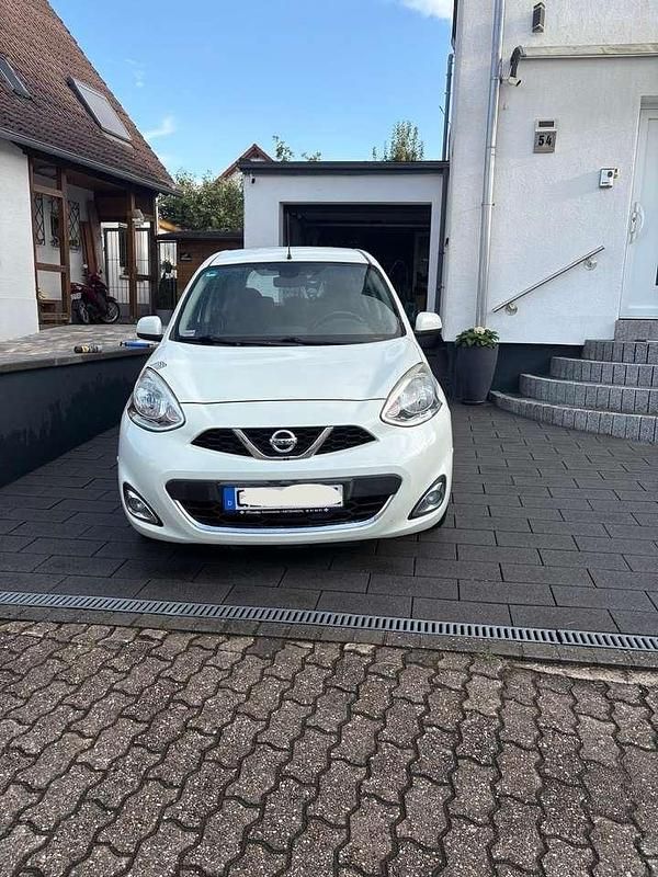 Weiß Gebraucht 2013 Nissan Micra Acenta Kleinwagen | 4.500 € (Fairer Preis) - Bild 1/4
