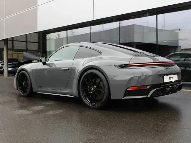 Ny Porsche 992 541 HK (397 kW) 2026 Grå