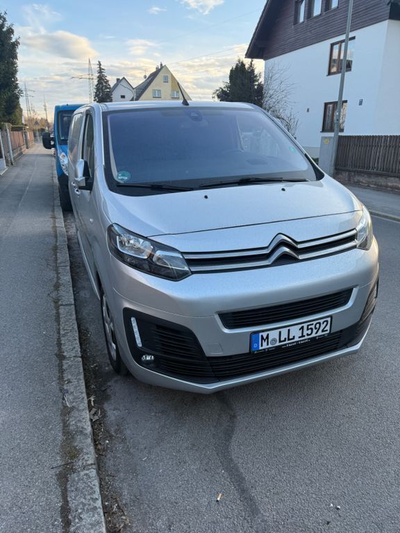 Silber Gebraucht 2018 Citroën Jumpy Van / Kleinbus | 14.800 € (Fairer Preis) - Bild 1/4