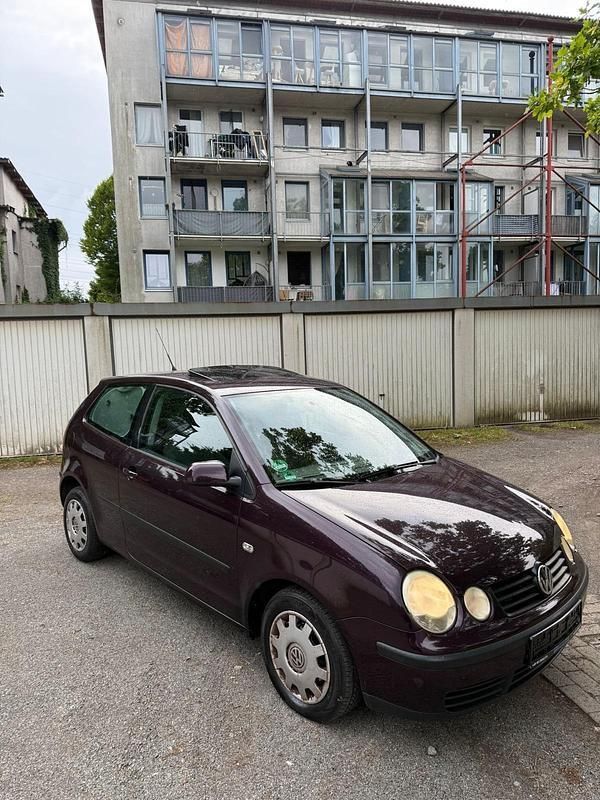 Violet Gebraucht 2004 VW Polo Kleinwagen | 750 € (Guter Preis) - Bild 1/4