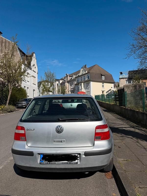 Gebraucht VW Golf IV 74 PS (54 kW) 2003 Grau Kleinwagen