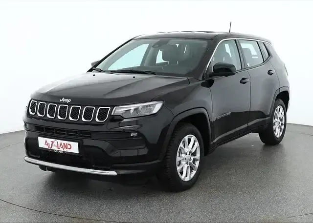 Second-hand Jeep Compass 131 CP (96 kW) 2024 Negru SUV