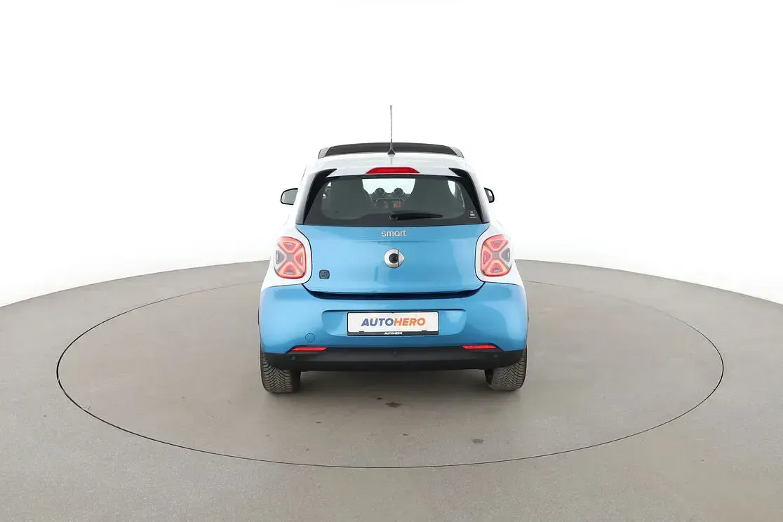 Gebraucht Smart ForFour Electric Drive Pulse 60 kW (82 PS) 2020 Blau Limousine