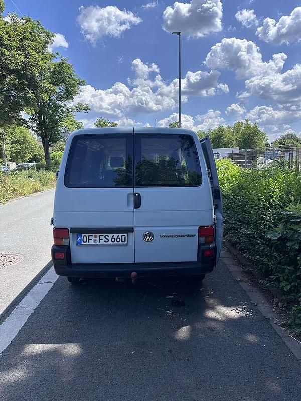 Gebraucht VW T4 84 PS (61 kW) 2001 Grau Van