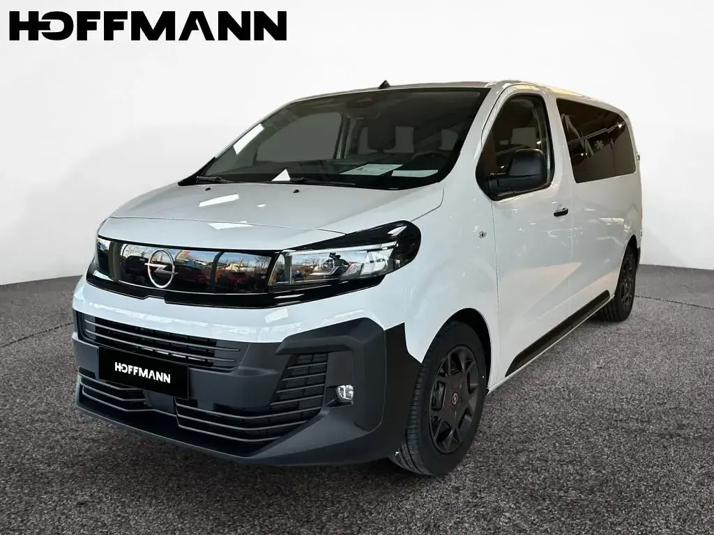 Używany Opel Vivaro 179 KM (131 kW) 2025 Minivan