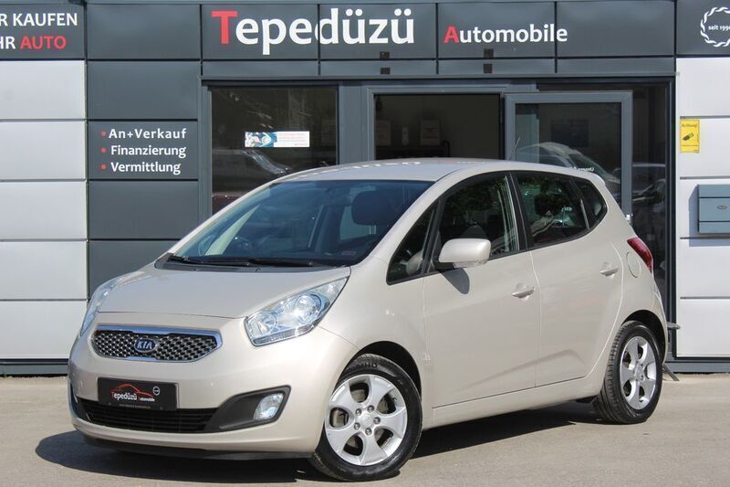 Silber Gebraucht 2010 Kia Venga Spirit Kleinwagen | 7.999 € (Fairer Preis) - Bild 1/4
