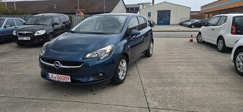 Usata Opel Corsa Active 101 CV (74 kW) 2017 Blu Utilitaria