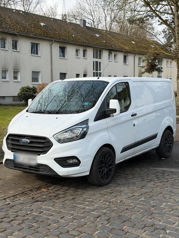 Gebraucht Ford Transit 130 PS (95 kW) 2019 Weiß Van / Kleinbus