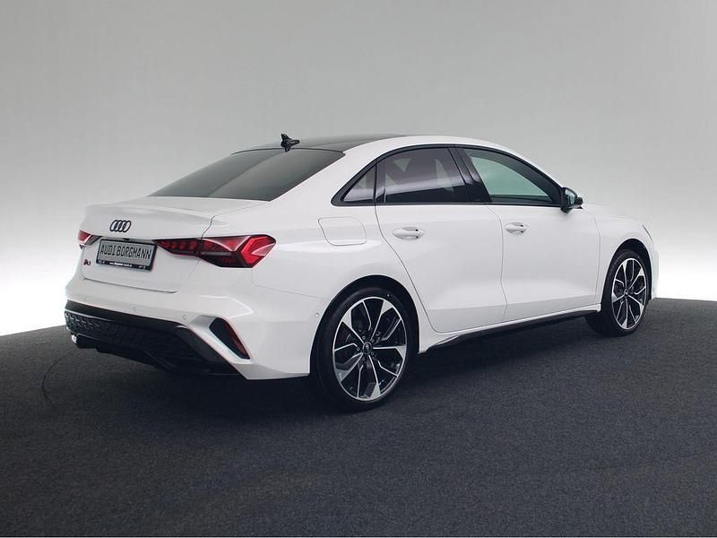 Gebraucht Audi A3 S-Line 150 PS (110 kW) 2024 Weiß Limousine