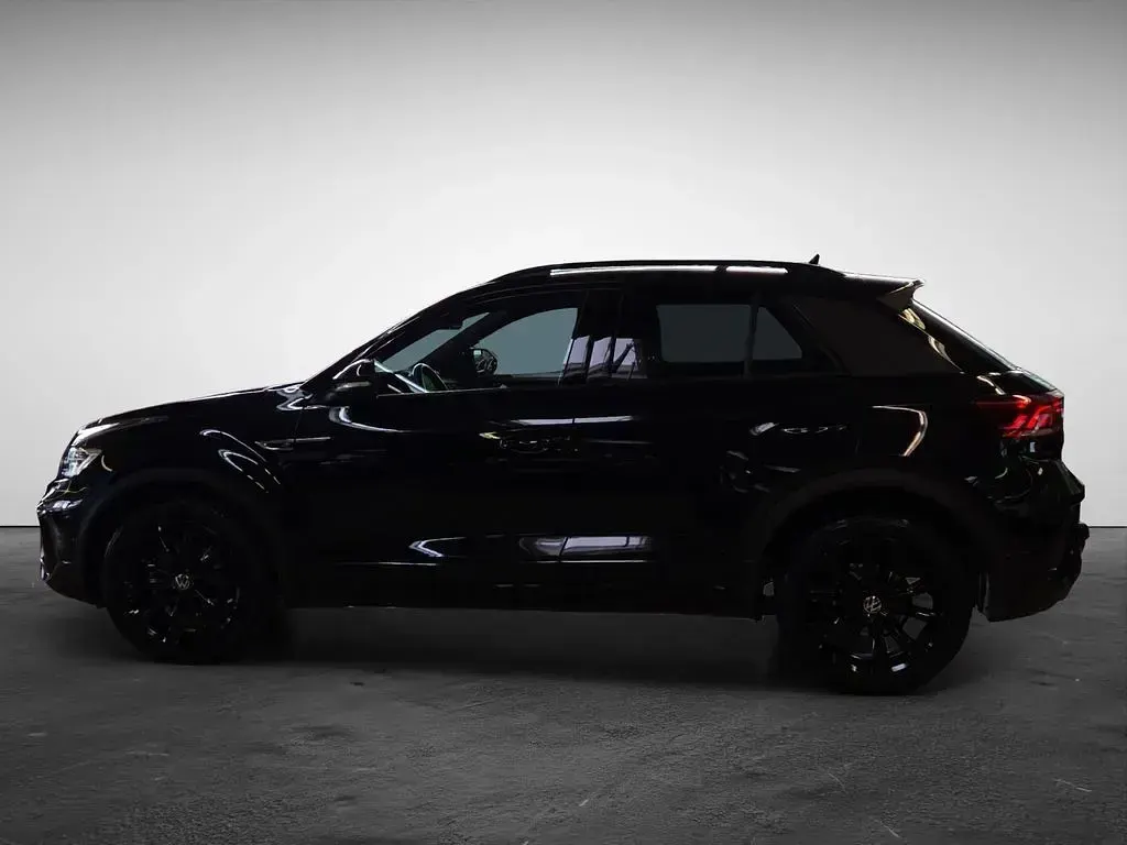 Gebraucht VW T-Roc R-line 150 PS (110 kW) 2024 Grenadillschwarz metallic SUV