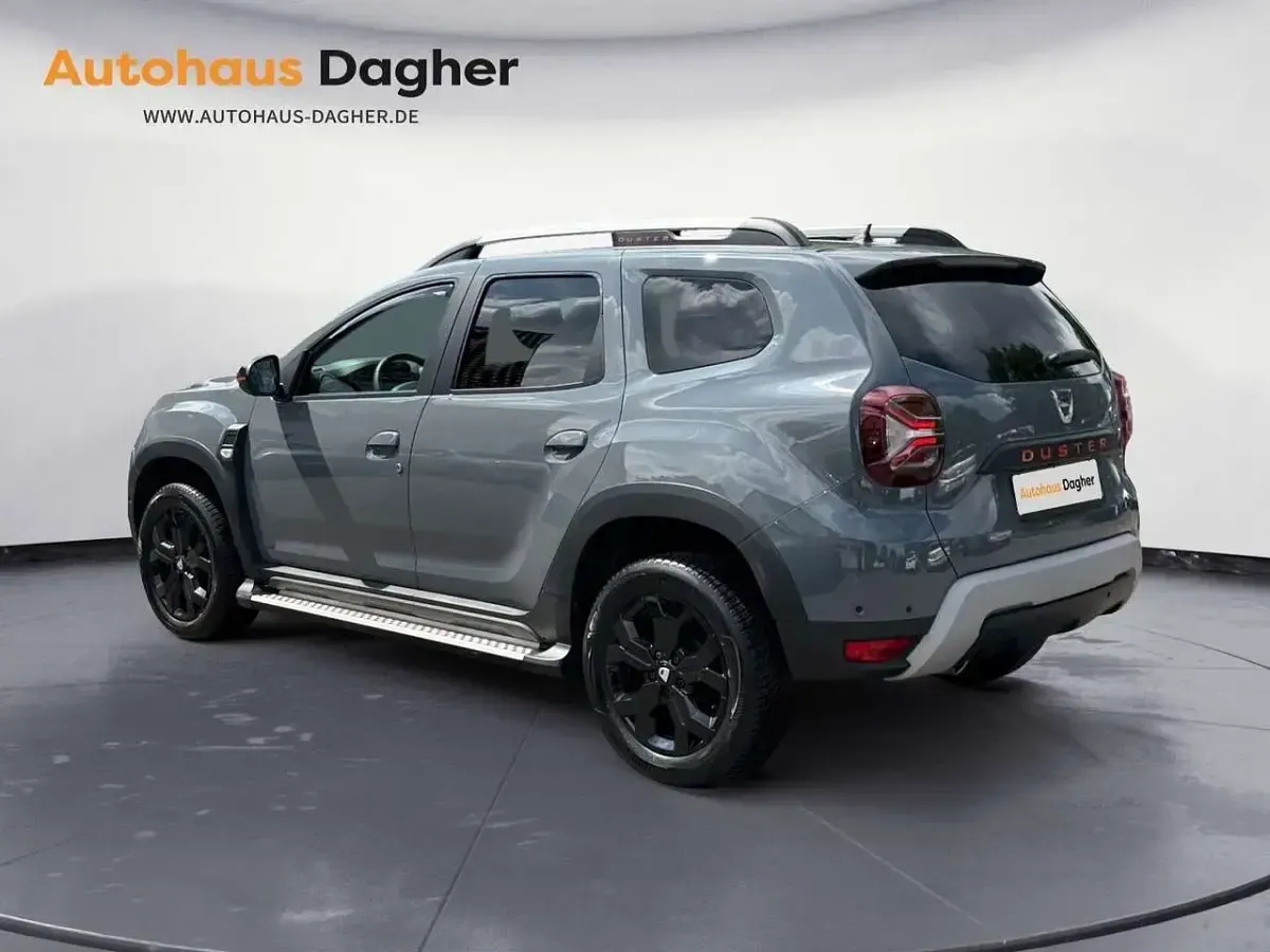 Gebraucht Dacia Duster Extreme 150 PS (110 kW) 2023 Städtisches grau SUV