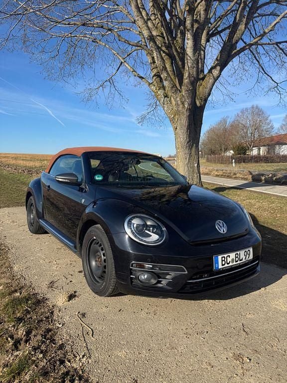 Gebraucht VW Beetle Karmann 150 PS (110 kW) 2017 Schwarz Kleinwagen