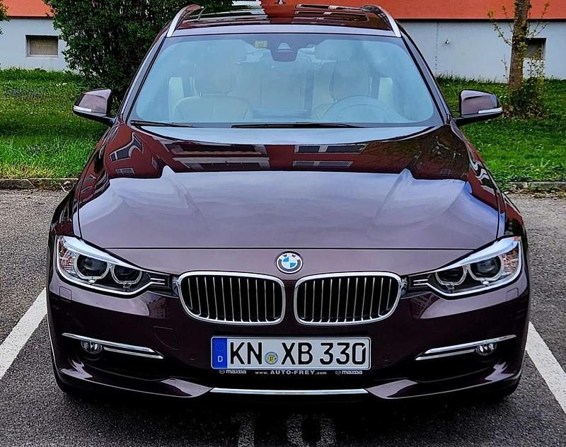 Gebraucht BMW 330 Luxury Line 258 PS (189 kW) 2015 Kombi