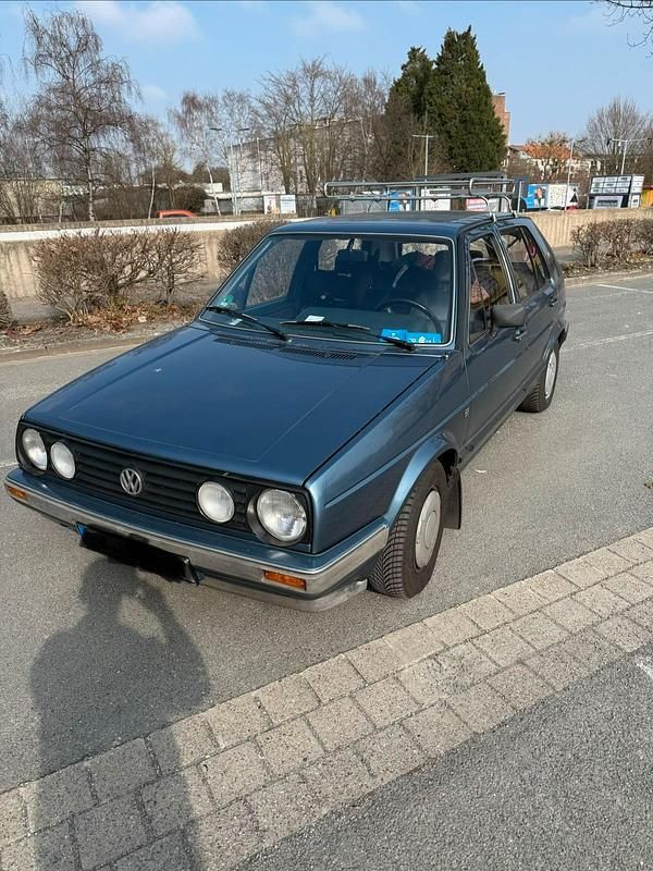 Gebraucht VW Golf II 90 PS (66 kW) 1984 Blau Kleinwagen