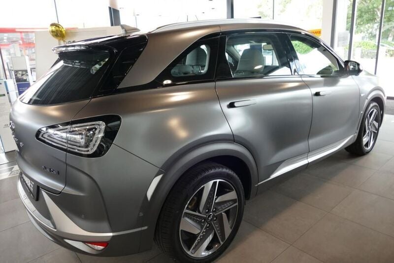 Gebraucht Hyundai Nexo Basis 163 PS (119 kW) 2021 Grau metallic SUV