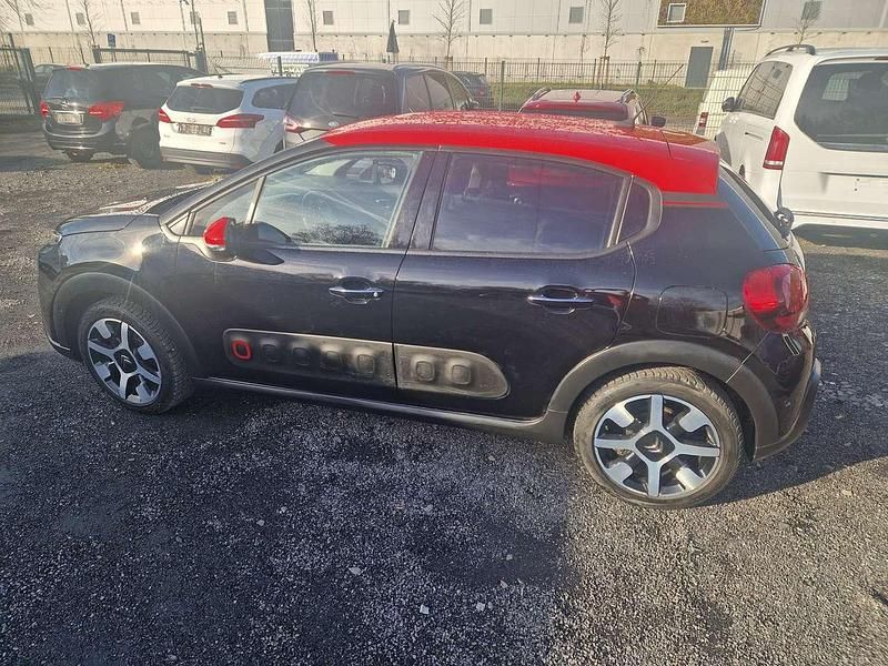 Gebraucht Citroën C3 Shine 82 PS (60 kW) 2018 Lackierung schwarz perla nera/ Kleinwagen