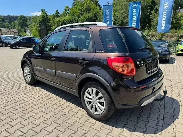 Gebraucht Suzuki SX4 120 PS (88 kW) 2013 Braun SUV