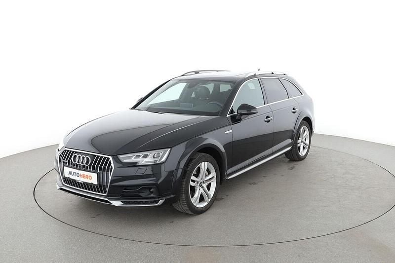 Schwarz Gebraucht 2019 Audi A4 Allroad Kombi | 28.160 € (Teuer) - Bild 1/3