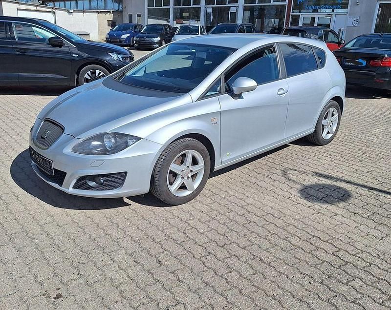 Usata Seat Leon Copa 105 CV (77 kW) 2012 Argento Berlina