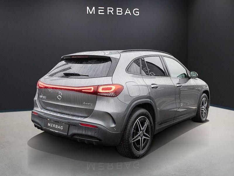 Gebraucht Mercedes EQA300 AMG 167 kW (228 PS) 2022 Metalliclack mountaingrau SUV