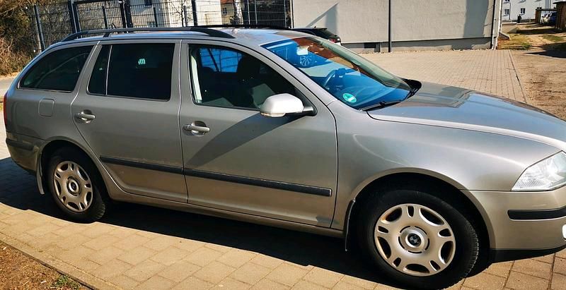 Gebraucht Skoda Octavia 102 PS (75 kW) 2007 Gold Kombi